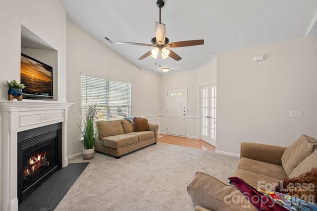 1626 Hammond Drive, Matthews, NC 28104