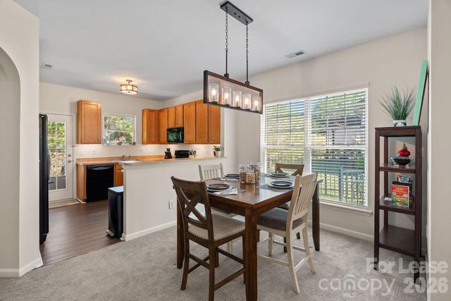 1626 Hammond Drive, Matthews, NC 28104