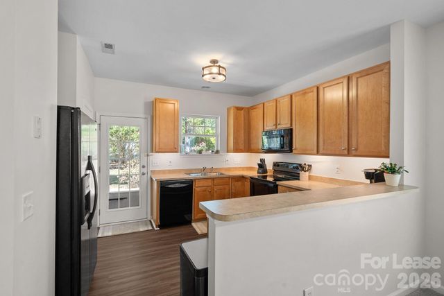 1626 Hammond Drive, Matthews, NC 28104