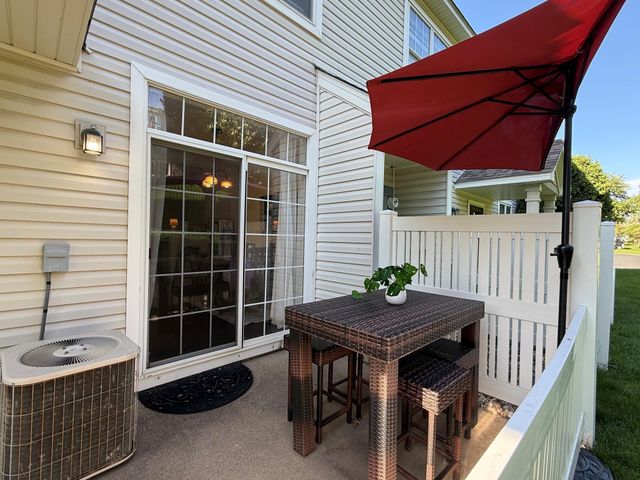 868 Princeton Avenue, Shakopee, MN 55379