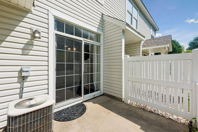 868 Princeton Avenue, Shakopee, MN 55379