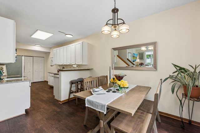 868 Princeton Avenue, Shakopee, MN 55379