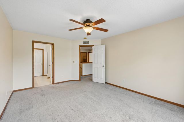 868 Princeton Avenue, Shakopee, MN 55379