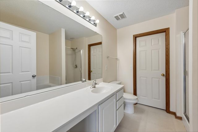 868 Princeton Avenue, Shakopee, MN 55379