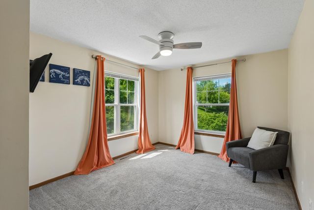 868 Princeton Avenue, Shakopee, MN 55379