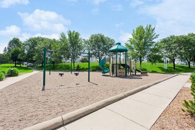 868 Princeton Avenue, Shakopee, MN 55379