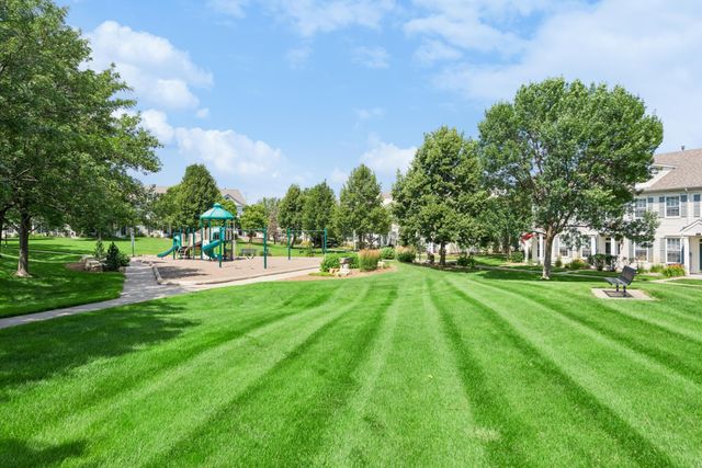 868 Princeton Avenue, Shakopee, MN 55379
