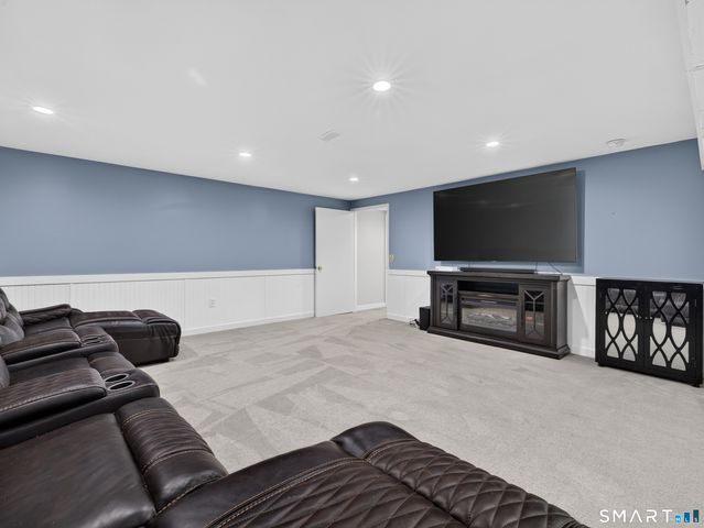 39 Cardinal Road, East Lyme, CT 06333