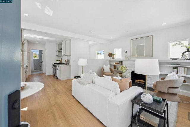 1054 Masonic Ave., Albany, CA 94706
