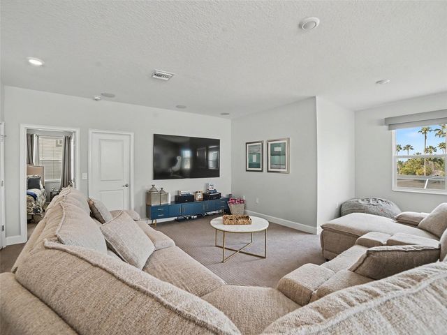 5215 WISHING ARCH DRIVE, Apollo Beach, FL 33572