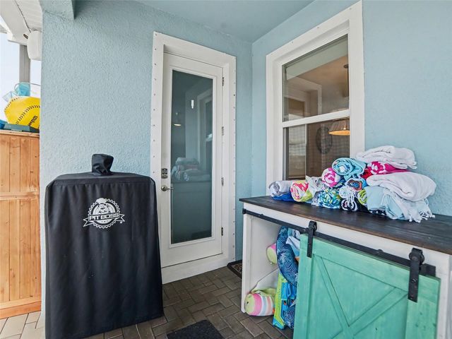 5215 WISHING ARCH DRIVE, Apollo Beach, FL 33572