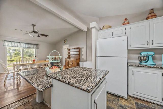 38748 Via Cantata, Temecula, CA 92592