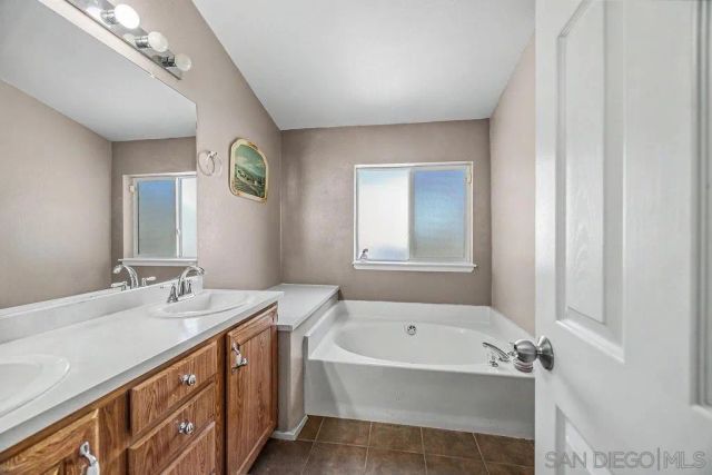 38748 Via Cantata, Temecula, CA 92592
