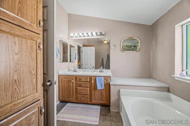 38748 Via Cantata, Temecula, CA 92592
