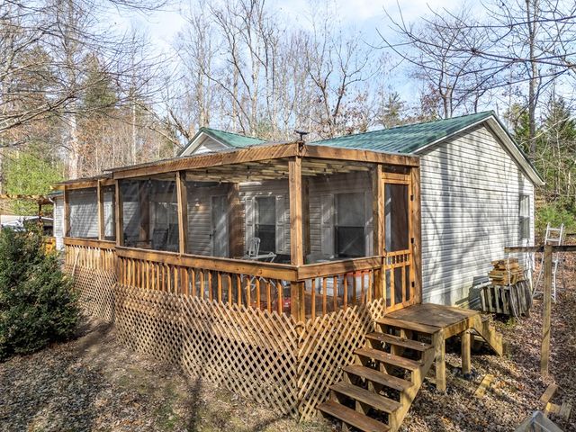 5199 Fires Creek Road, Hayesville, NC 28904