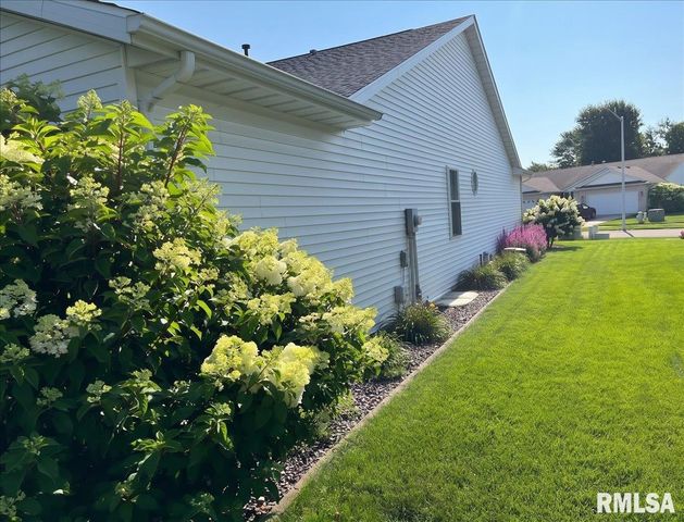 2307 KNOXVILLE Drive, Springfield, IL 62711