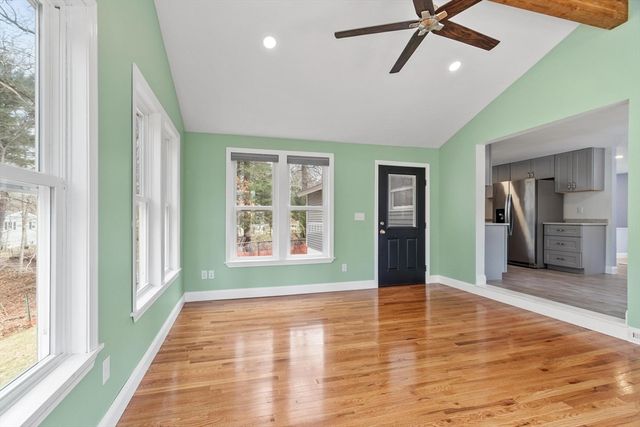 20 Meadowview Road, Georgetown, MA 01833