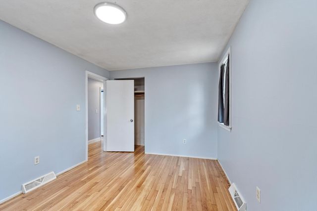 20 Meadowview Road, Georgetown, MA 01833