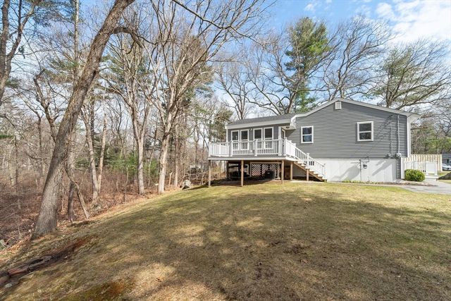 20 Meadowview Road, Georgetown, MA 01833