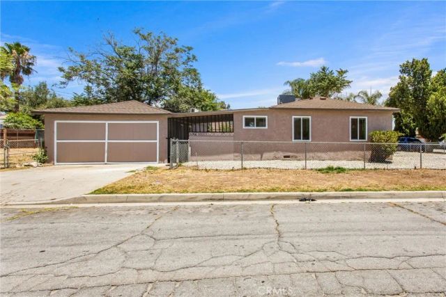 202 E 18th Street, San Bernardino, CA 92404