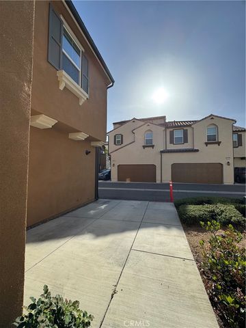 35876 Neala Lane, Murrieta, CA 92562
