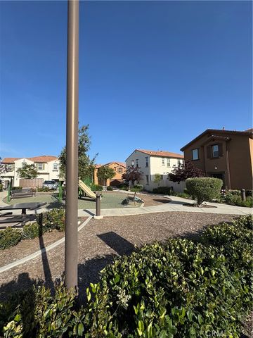 35876 Neala Lane, Murrieta, CA 92562