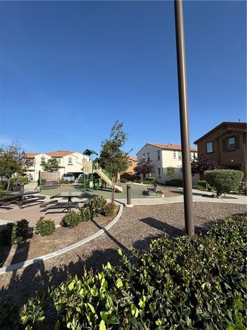 35876 Neala Lane, Murrieta, CA 92562