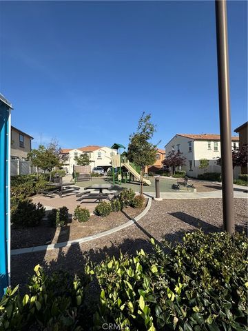 35876 Neala Lane, Murrieta, CA 92562