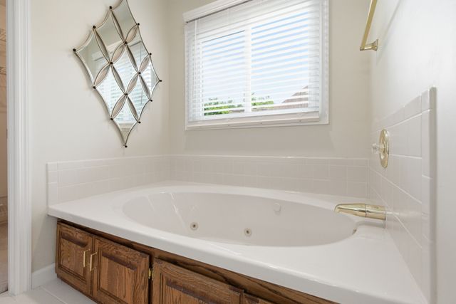 5259 Rustic Way, Old Hickory, TN 37138