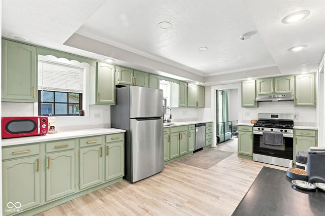5979 S Randolph Street, Indianapolis, IN 46227