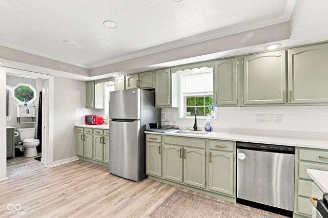5979 S Randolph Street, Indianapolis, IN 46227