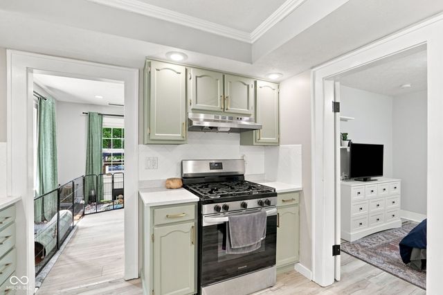 5979 S Randolph Street, Indianapolis, IN 46227