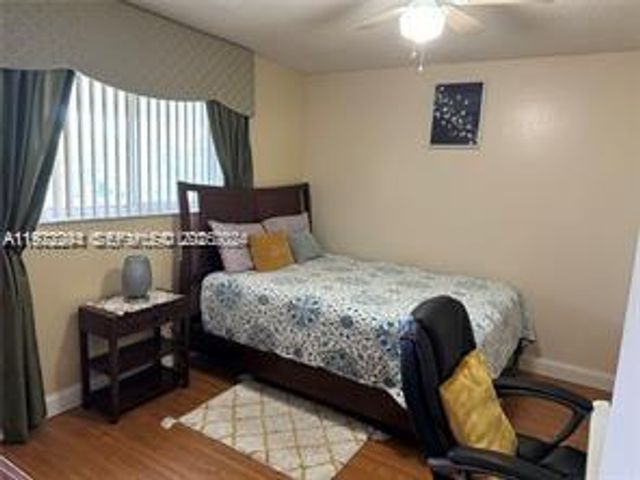 3571 Inverrary Drive 408, Lauderhill, FL 33319