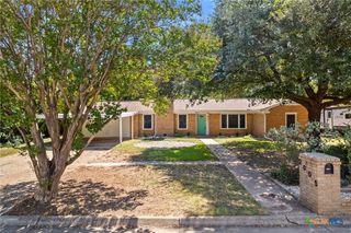 2005 Downing Street, Belton, TX 76513