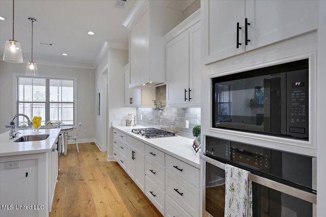 172 Cornerstone Drive, Madison, MS 39110