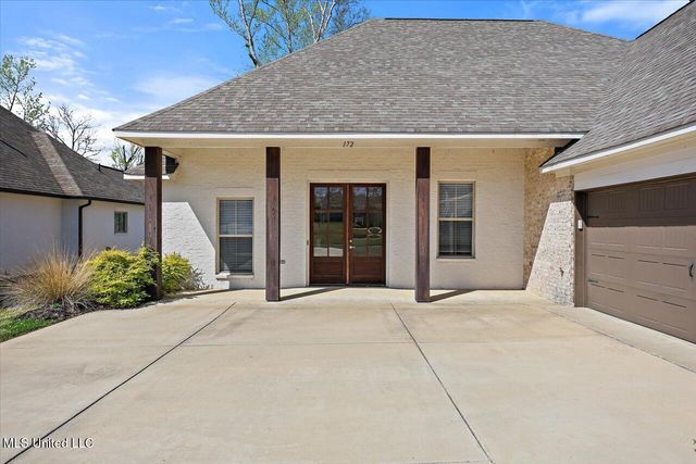 172 Cornerstone Drive, Madison, MS 39110