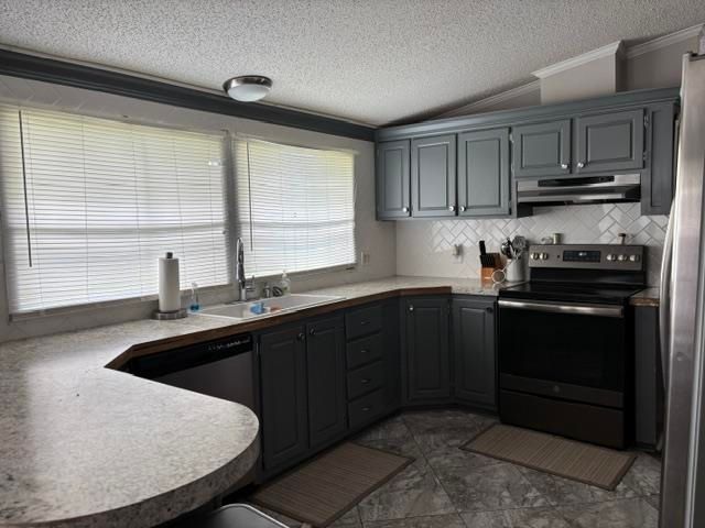 654 Pine Oaks Farm Rd., Aynor, SC 29511