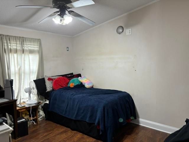 654 Pine Oaks Farm Rd., Aynor, SC 29511