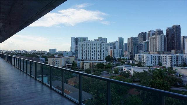 201 SW 17th Road 603, Miami, FL 33129