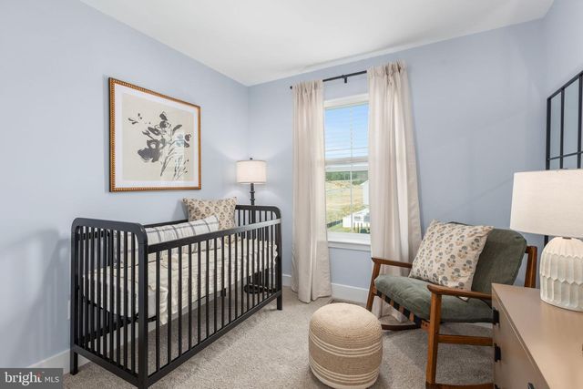 460 SOPHIE ST, Strasburg, VA 22657