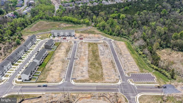 460 SOPHIE ST, Strasburg, VA 22657