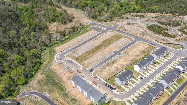 460 SOPHIE ST, Strasburg, VA 22657