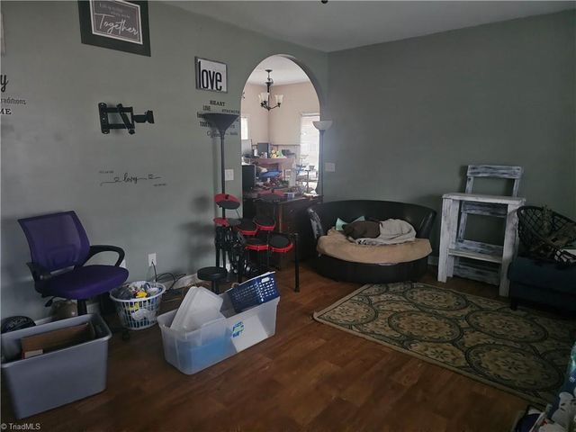 2548 Strawberry Lane, Randleman, NC 27317