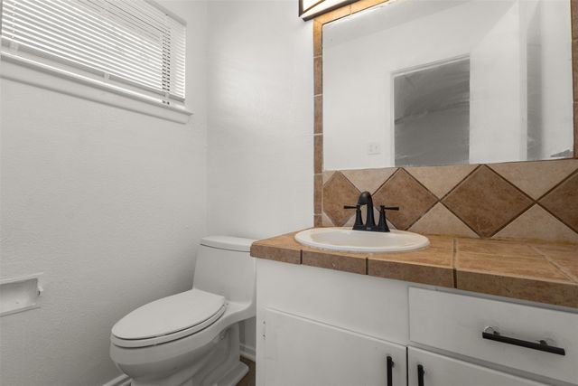 1722 Buena Vista Street, Mesquite, TX 75149