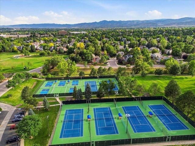 8806 W Prentice Ave, Littleton, CO 80123