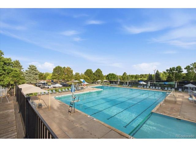 8806 W Prentice Ave, Littleton, CO 80123