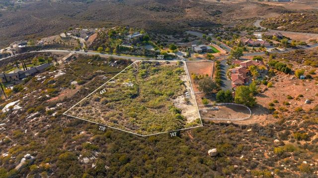 87 Presilla Dr, Jamul, CA 91935