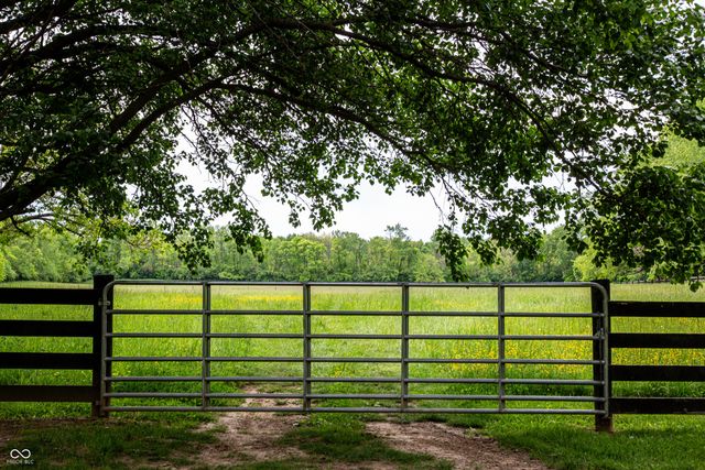 6505 State Road 144, Greenwood, IN 46143