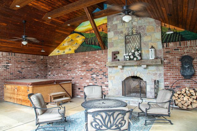 6505 State Road 144, Greenwood, IN 46143