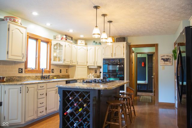 6505 State Road 144, Greenwood, IN 46143
